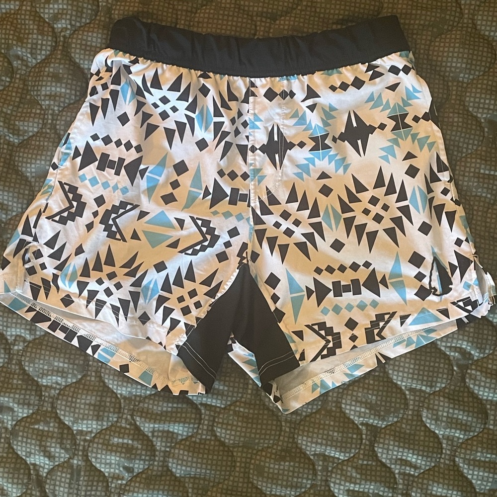 TacHuntFish THF Shorts Aztec
